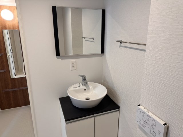 洗面設備　※室内画像は別号室のもの