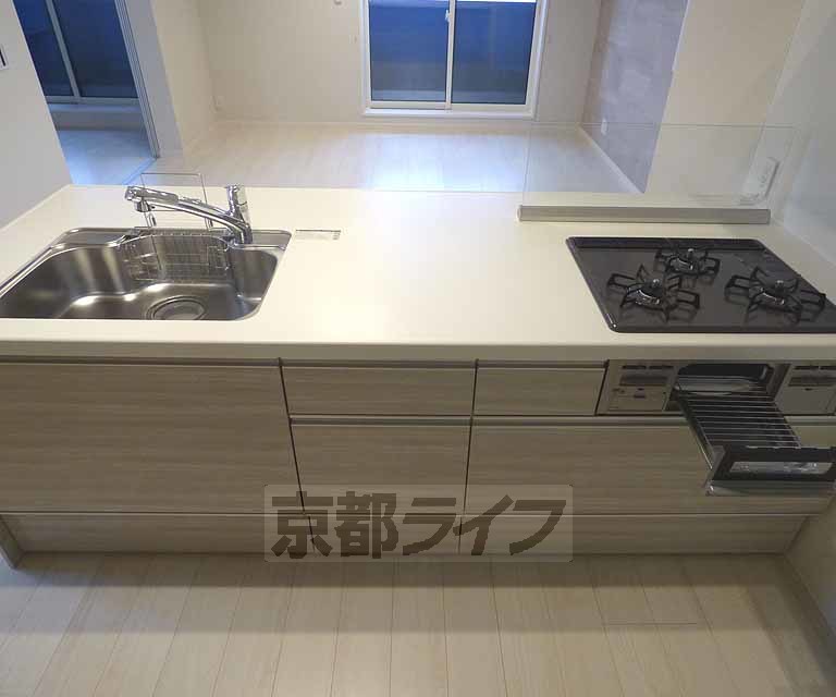 キッチン　キッチンです。