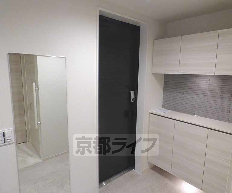 玄関　玄関です。