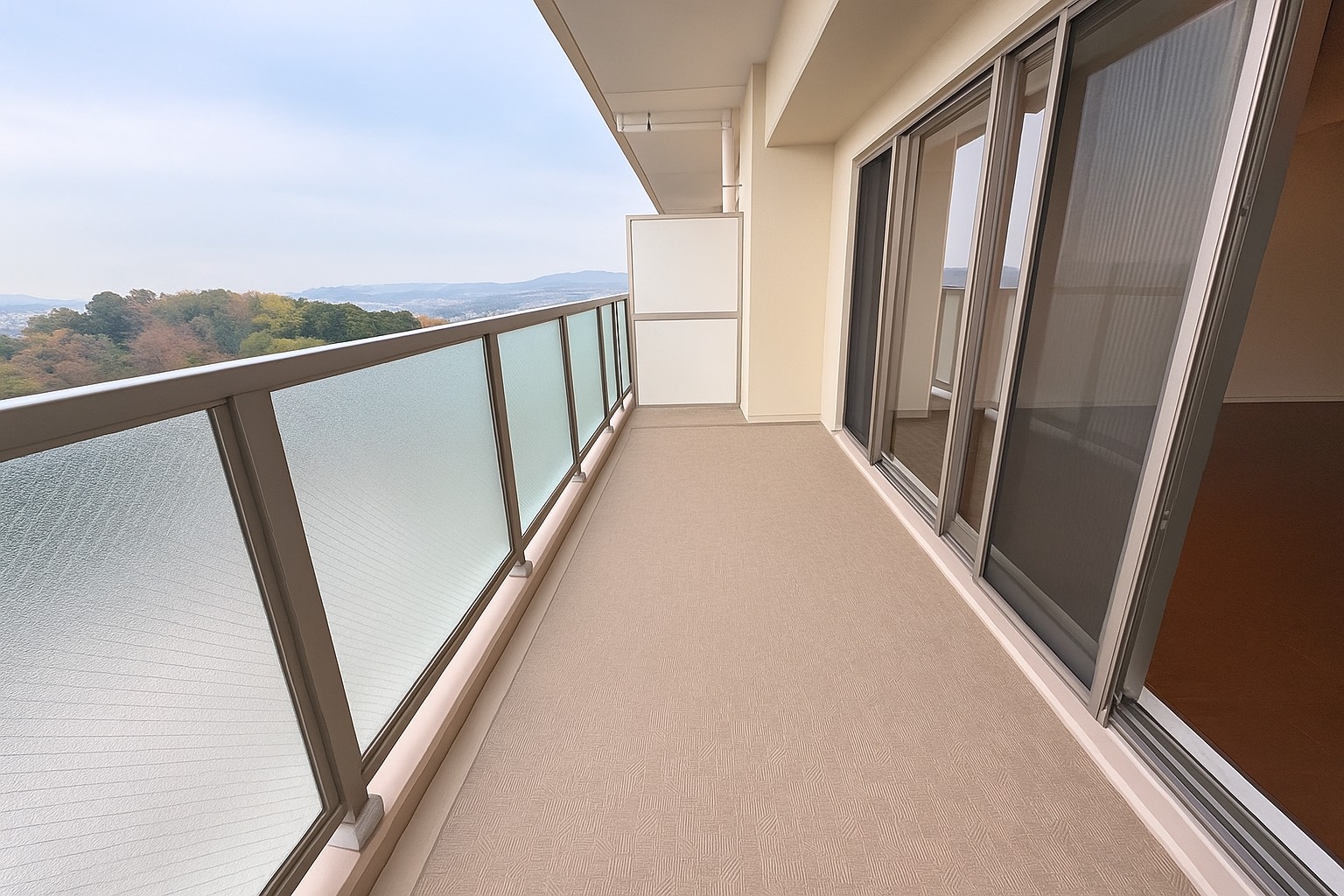 バルコニー　現況有姿です。