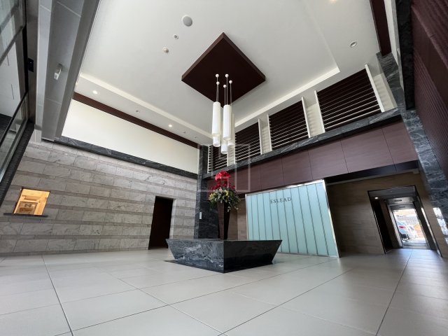 ロビー　エスリード難波レジデンス　ロビー