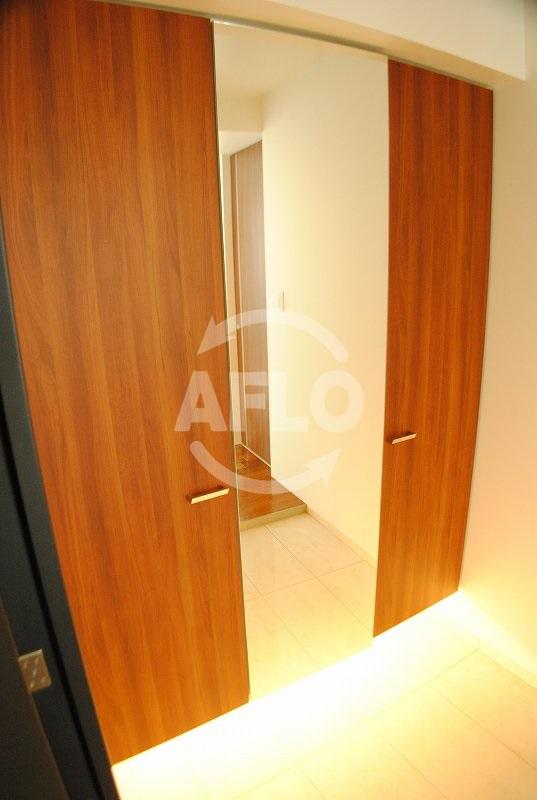 玄関　アーバネックス淀屋橋　玄関