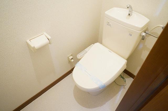 トイレ　トイレ