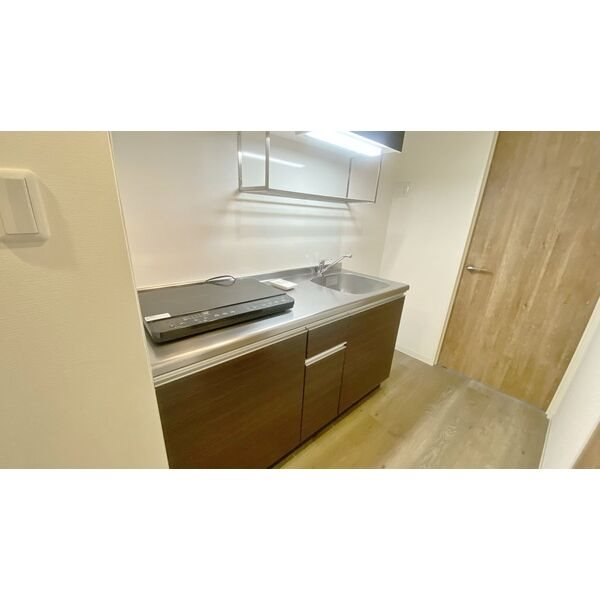 キッチン　同型シリーズの為現況優先致します