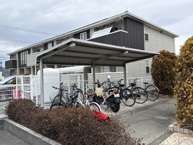 その他　ヤマダストアまで660m