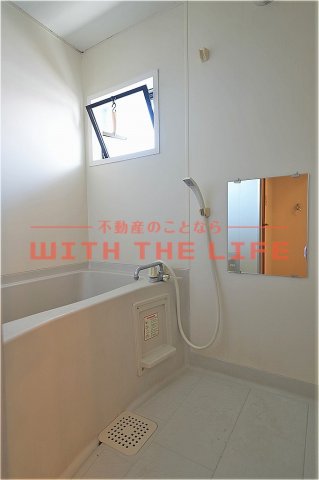 バス・シャワールーム　日々の疲れを癒すお風呂付です