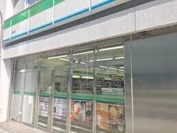 コンビニ　ファミリーマート桜橋店（コンビニ）まで225m
