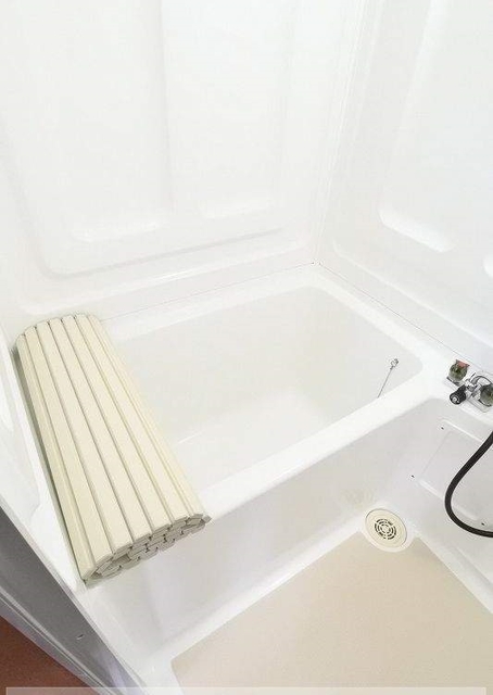 バス・シャワールーム　バストイレ別です