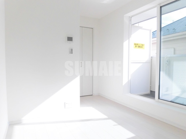 居室・リビング　日当たり良好のお部屋です♪