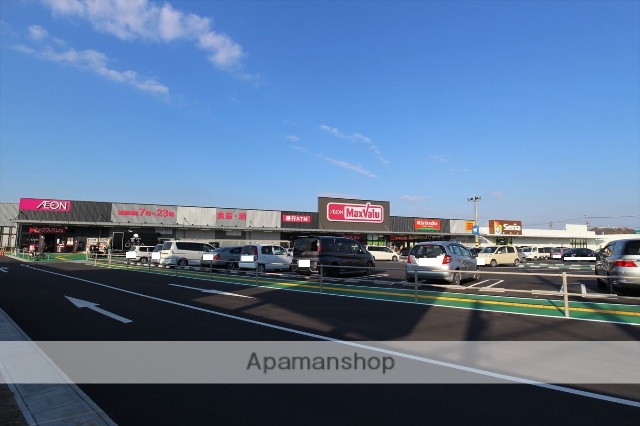 スーパー　マックスバリュ名張西店（リードタウン）（スーパー）まで376m