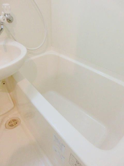 バス・シャワールーム　同仕様参考写真