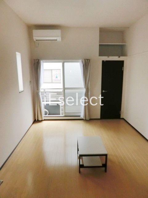 居室・リビング　家具家電付きのお部屋