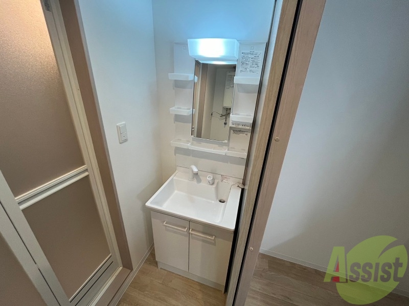 洗面設備　シャンプードレッサーで身支度もラクラクです！