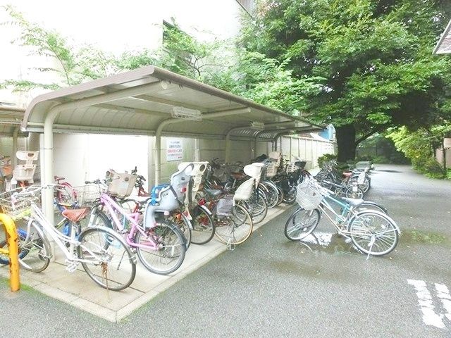 その他共有部分　★屋根付き駐輪場★