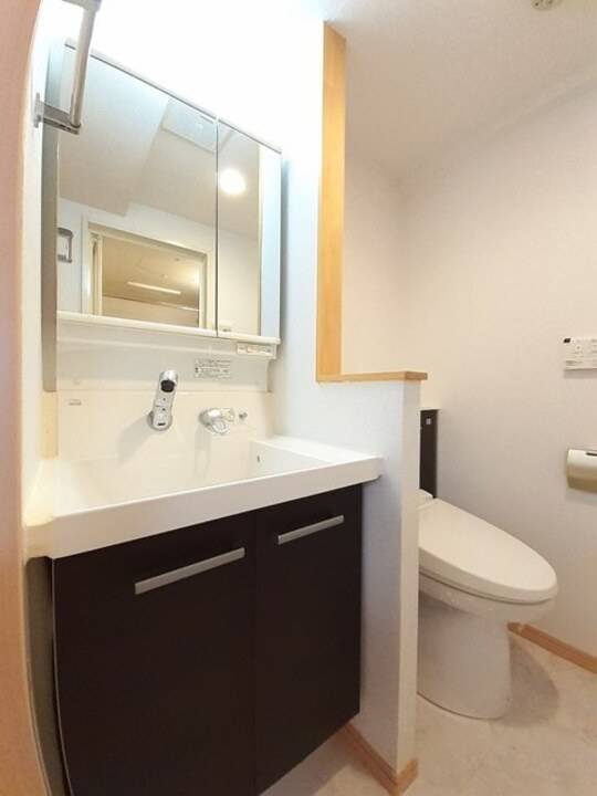 洗面設備　洗面所