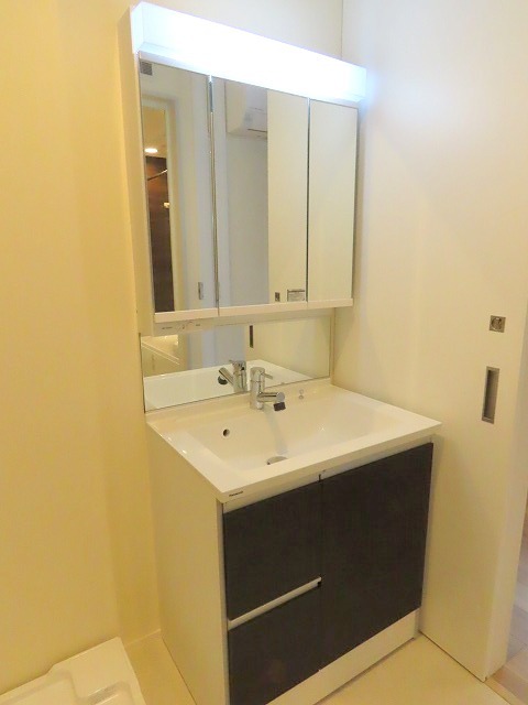 洗面設備　独立洗面台