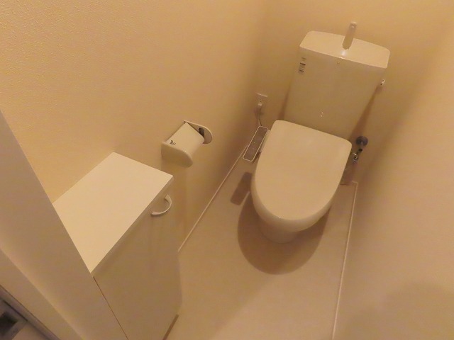 トイレ　ウォシュレット付きトイレ
