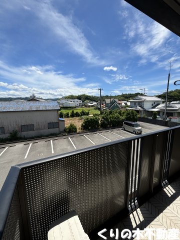 バルコニー　同タイプのお部屋です（現況を優先します）