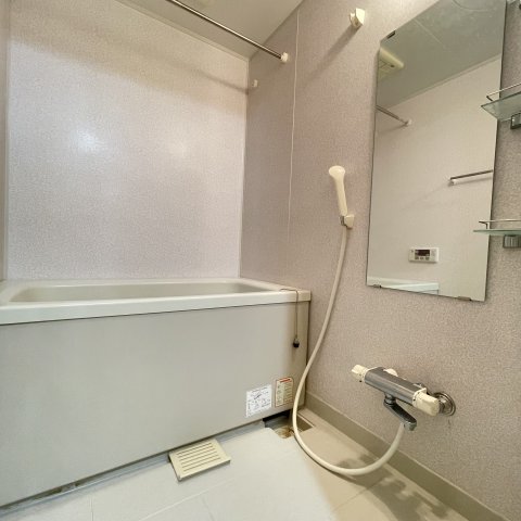 バス・シャワールーム　同仕様タイプです