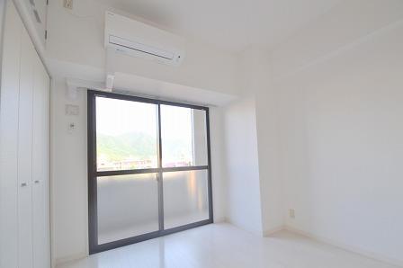 居室・リビング　内装