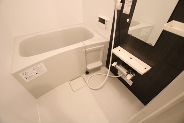 バス・シャワールーム　※別室の参考写真の為、現況優先です。