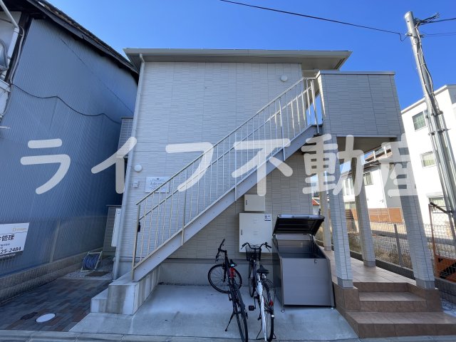 建物外観　外はこのようになっています