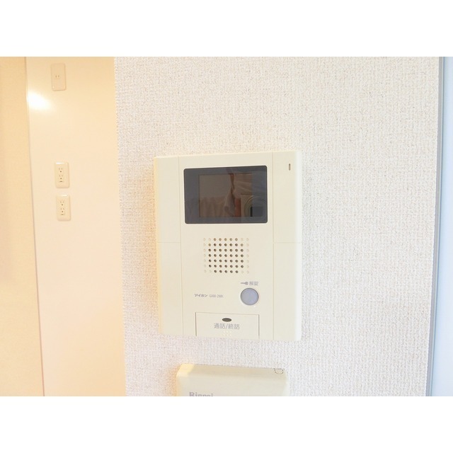 セキュリティ　ＴＶモニター付きインターホン　※別号室参考写真