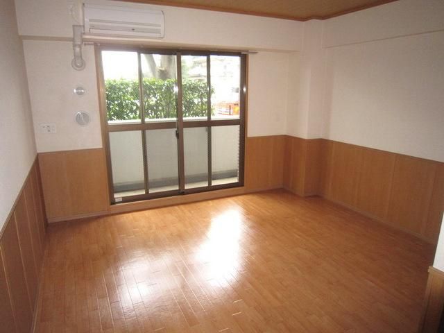 居室・リビング　★南向きの明るいお部屋★