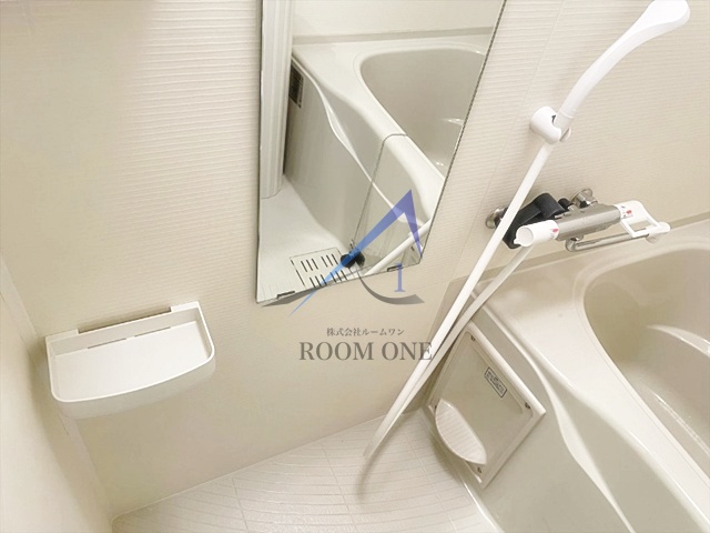 バス・シャワールーム　お風呂です。