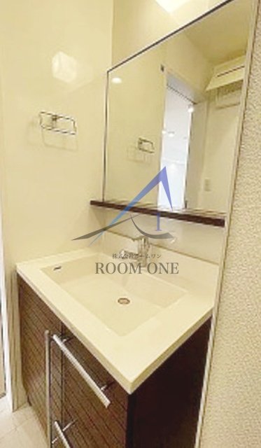 洗面設備　洗面台です。