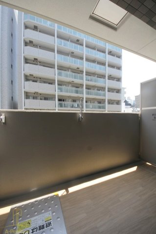 バルコニー　エスリード京橋アミュゼ