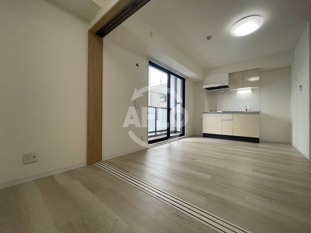 居室・リビング　テラ西九条　リビング