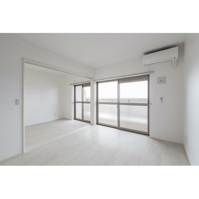 居室・リビング　同物件別部屋参考写真です。