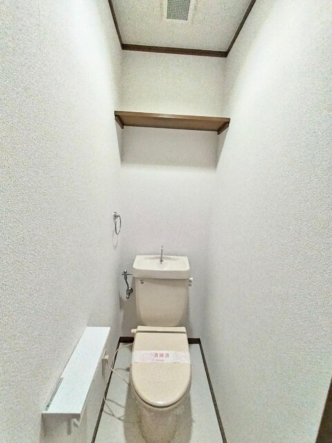 トイレ　★★トイレは暖房便座です♪★★