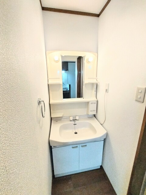 洗面設備　★★身支度に便利な洗面化粧台です♪★★