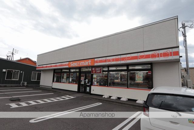 コンビニ　セイコーマート苫小牧春日店（コンビニ）まで274m