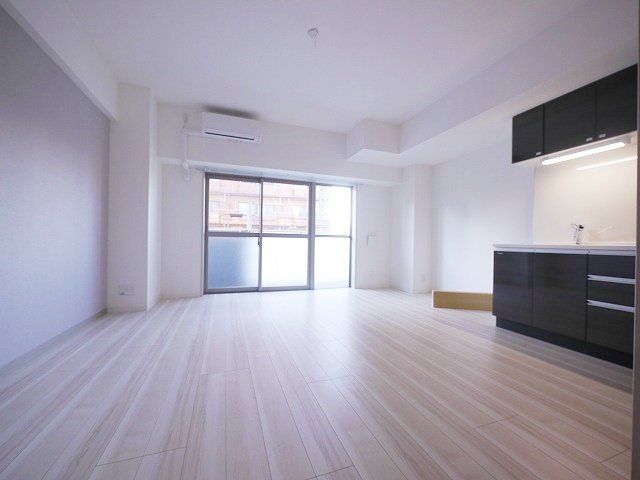 居室・リビング　★広い13.3帖のリビング★