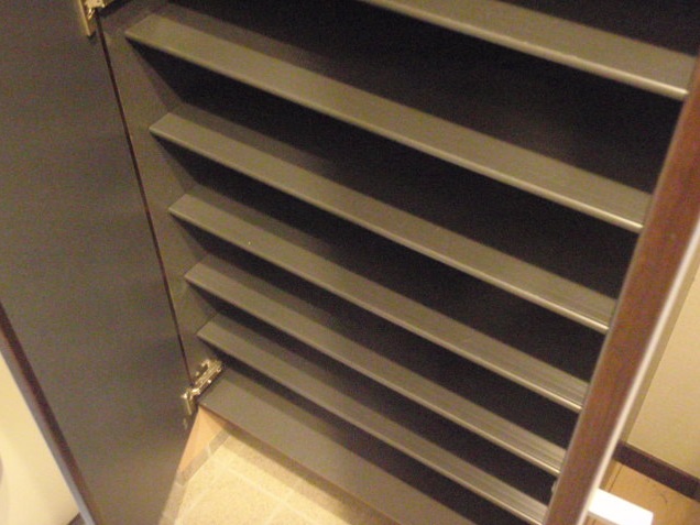 玄関　「シューズボックス」