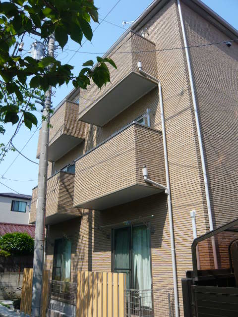 建物外観　「２００９年３月竣工の綺麗な物件です。」