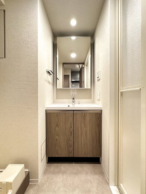 洗面設備　※写真は同タイプ住戸です。