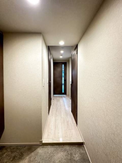 玄関　※写真は同タイプ住戸です。