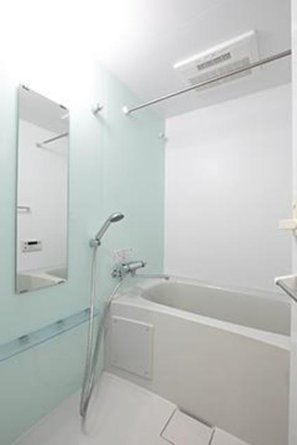 バス・シャワールーム　バスルーム