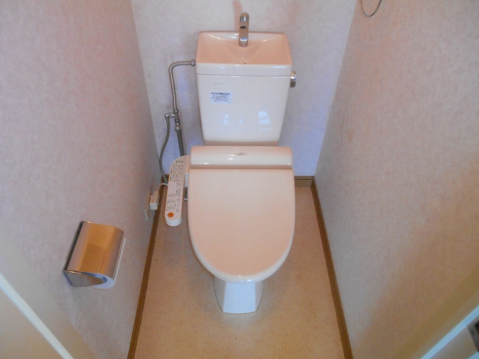 トイレ　同タイプ参考写真