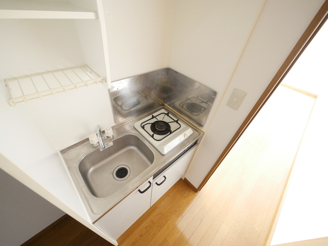 キッチン　★コンロ付きのキッチンの写真です★