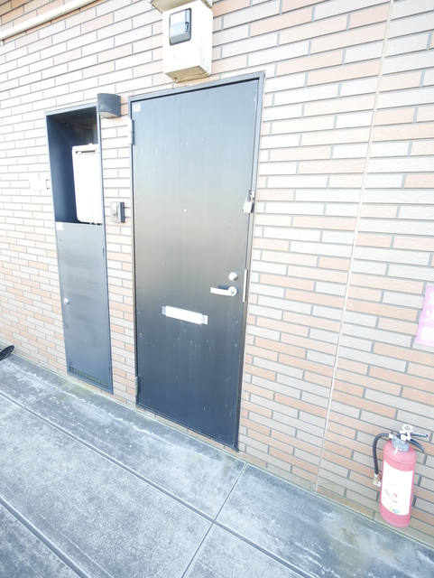 エントランス　★お部屋へのエントランス写真です★