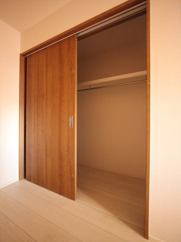 収納　クローゼット（収納充実してます）