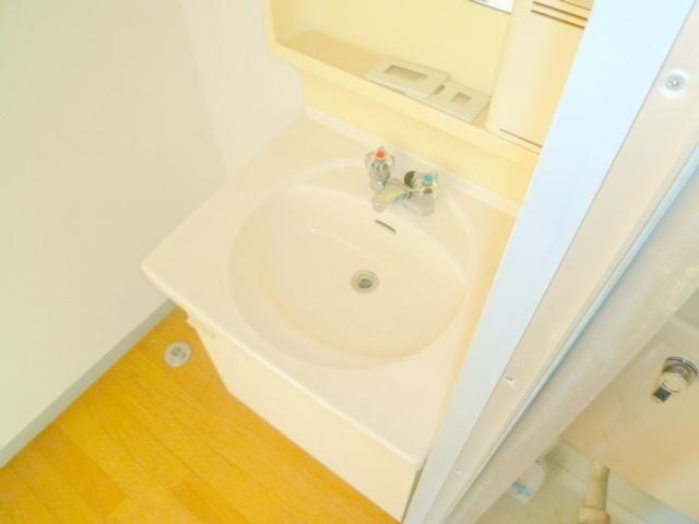 洗面設備　独立洗面台