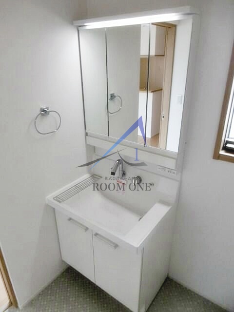 洗面設備　洗面台です。