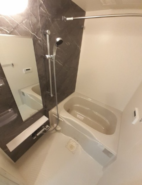 バス・シャワールーム　日々の暮らしに欠かせないお風呂です