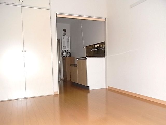 居室・リビング　★明るい室内★